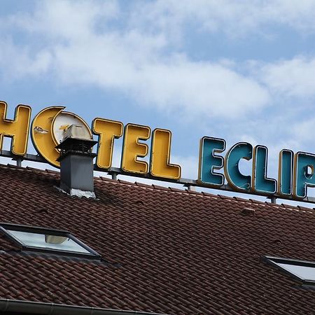 Brit Hotel L'Eclipse Nancy Heillecourt Buitenkant foto